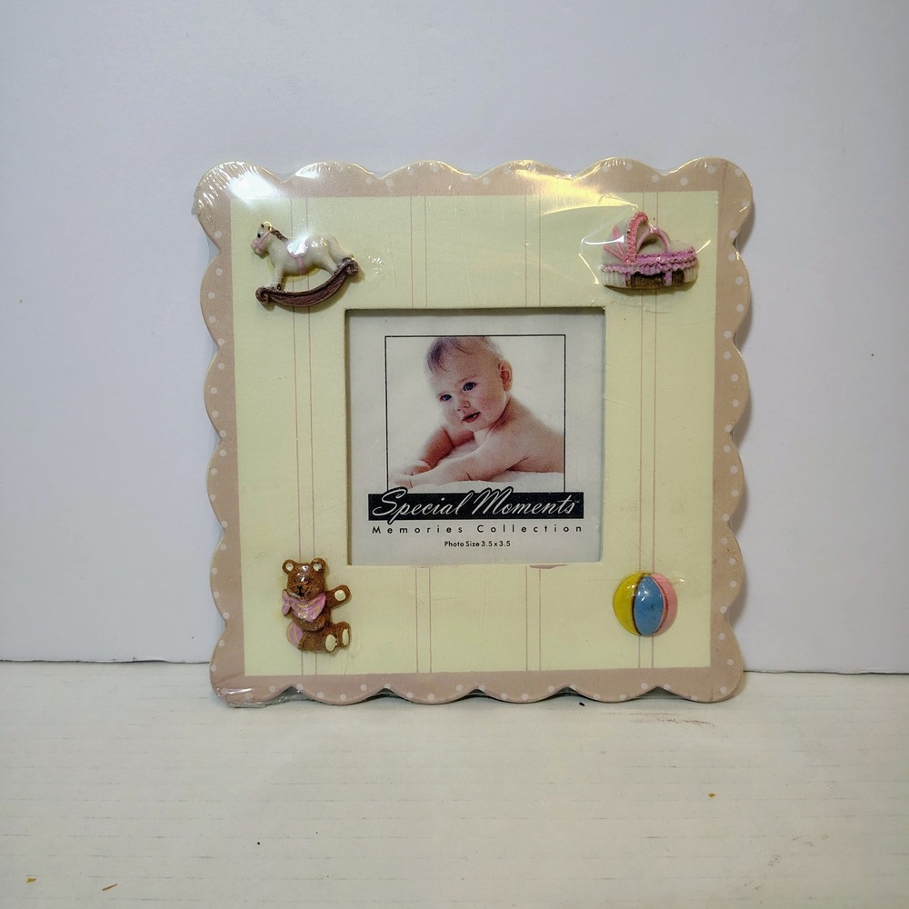 Special Moments Baby Photo Frame 3.5x3.5 Memories Collection Scalloped Wood New